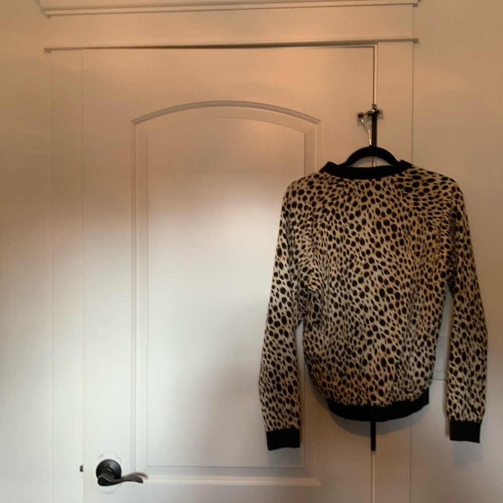 Motel Rocks XS Leopard Bomber Jacket - Picture 3 of 6